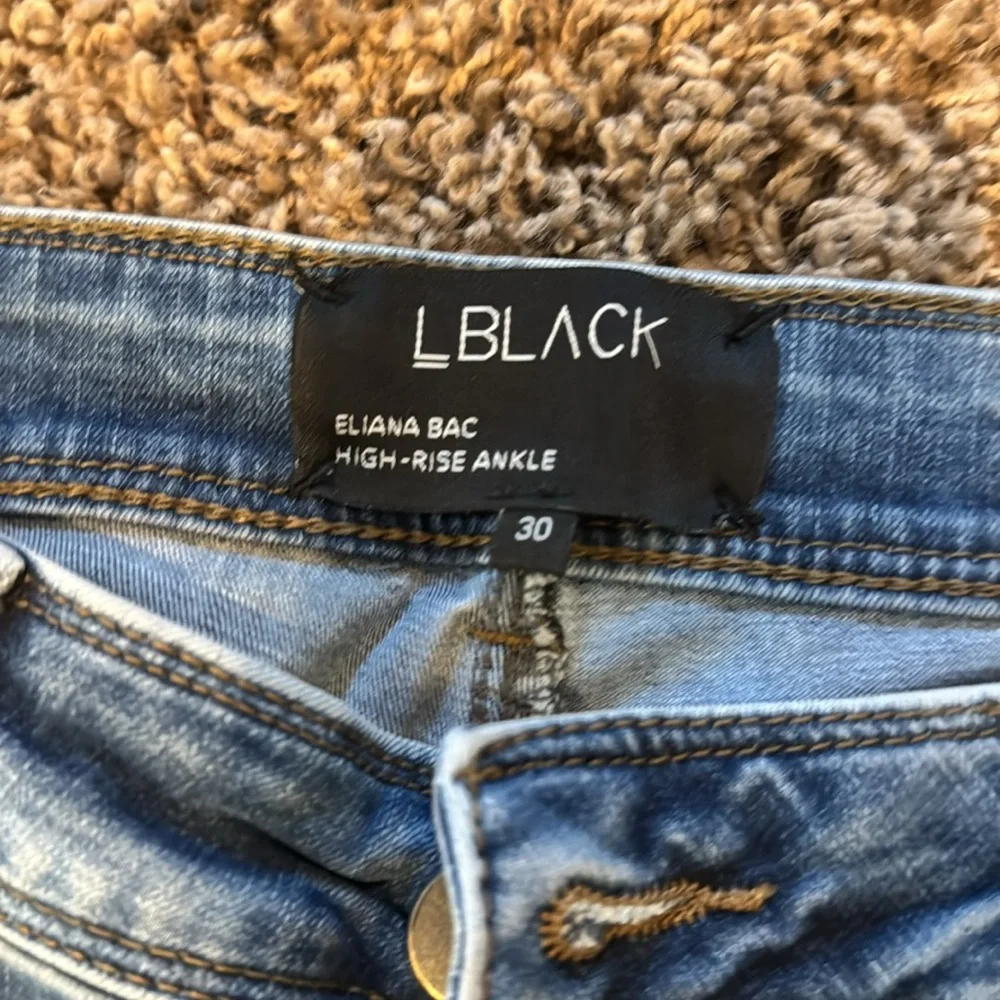 Eliana high rise ankle size 30 medium wash - Picture 4 of 5